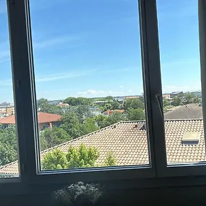 Appartement Joli T2 Metro La Vache, Toulouse